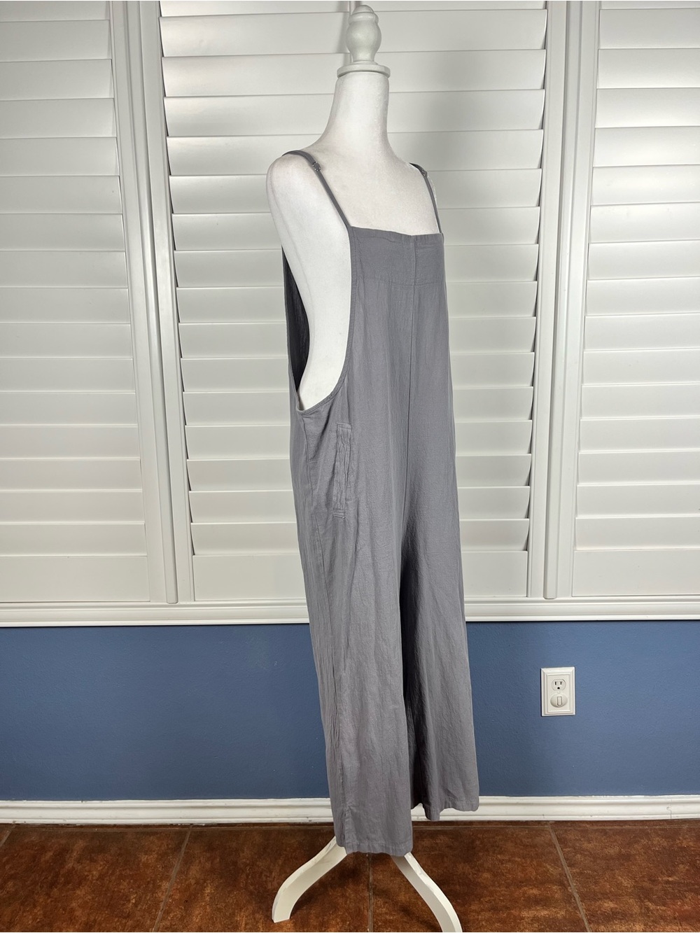 Jumpsuit Gray Wide-Leg light weight size M - Picture 4 of 7
